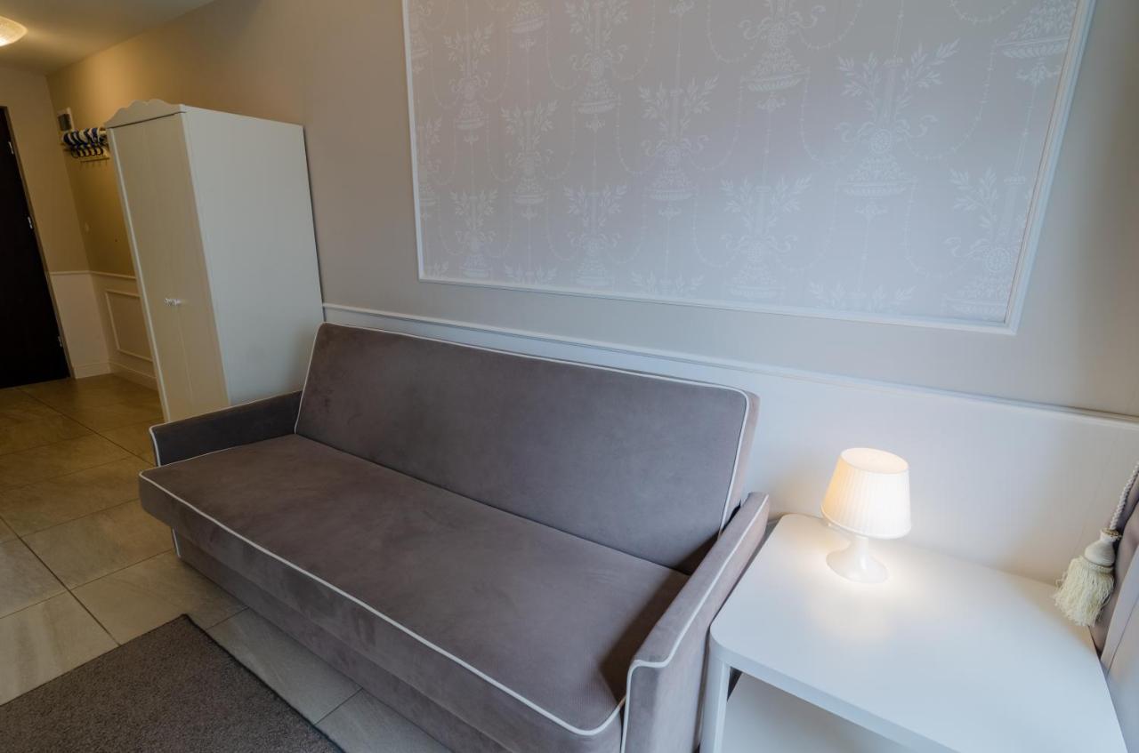 Holiday Home Slavia New S7 Z Antresola I Balkonem Przy Plazy 米兹多洛杰 外观 照片